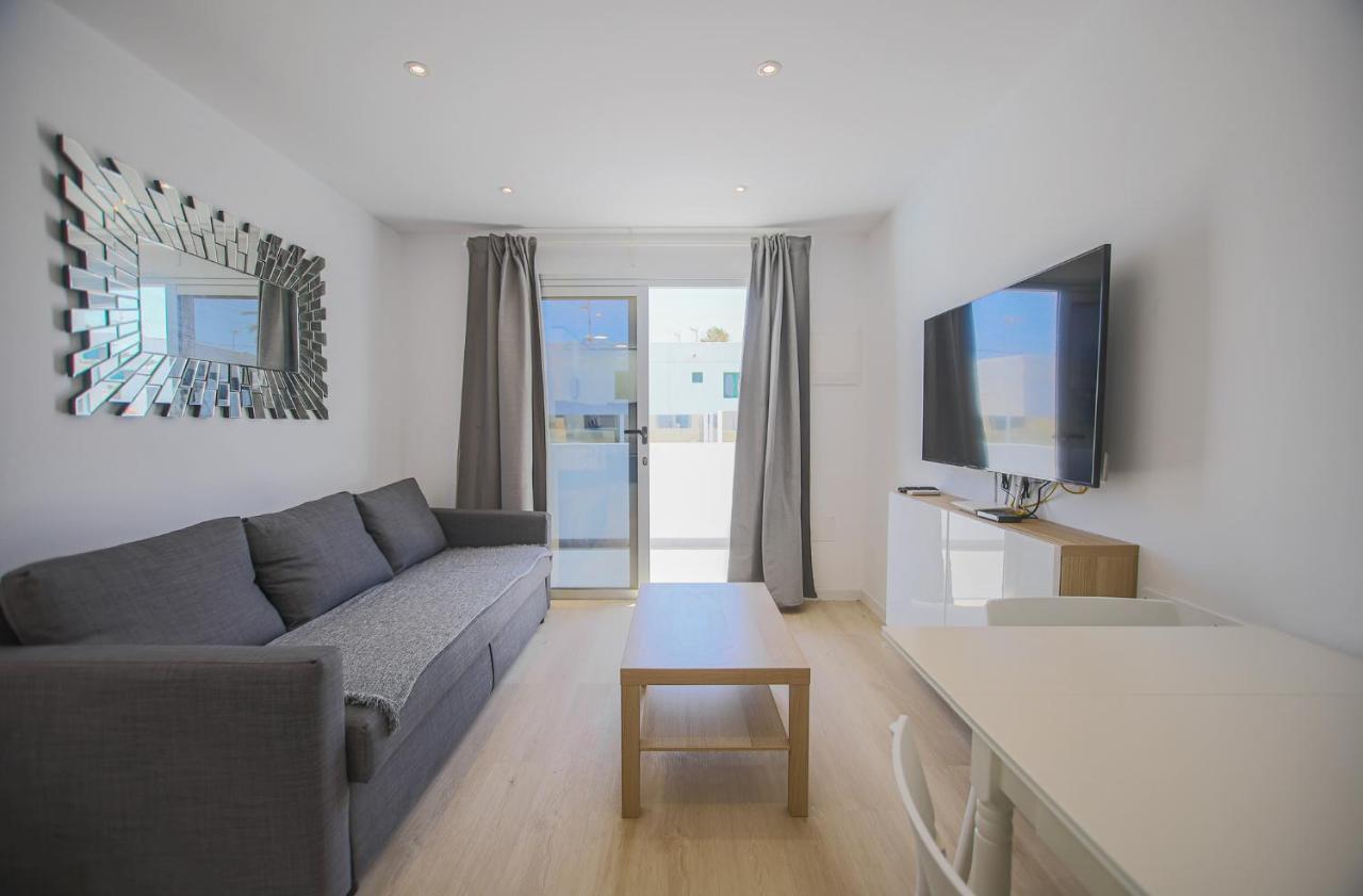 Apartment 1 Rociega 35 Puerto Del Carmen Пуерто дел Кармен Екстериор снимка
